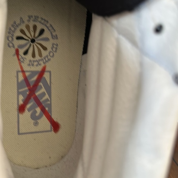 #39❤️ NWT Vans X Divine Energy HI Tops - Picture 8 of 10